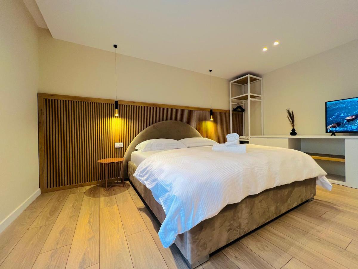 Apartament Tirana Center Hideaway Zewnętrze zdjęcie
