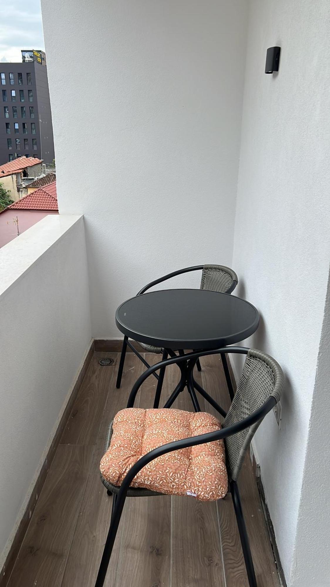 Apartament Tirana Center Hideaway Zewnętrze zdjęcie